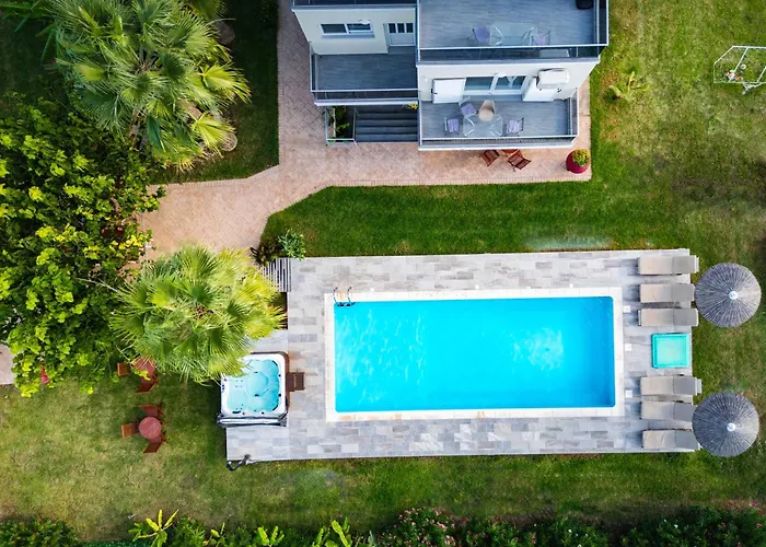 Martimi Apartments - 200M From Drapanias Beach - Pool - Hot Tub - Sauna - Bbq