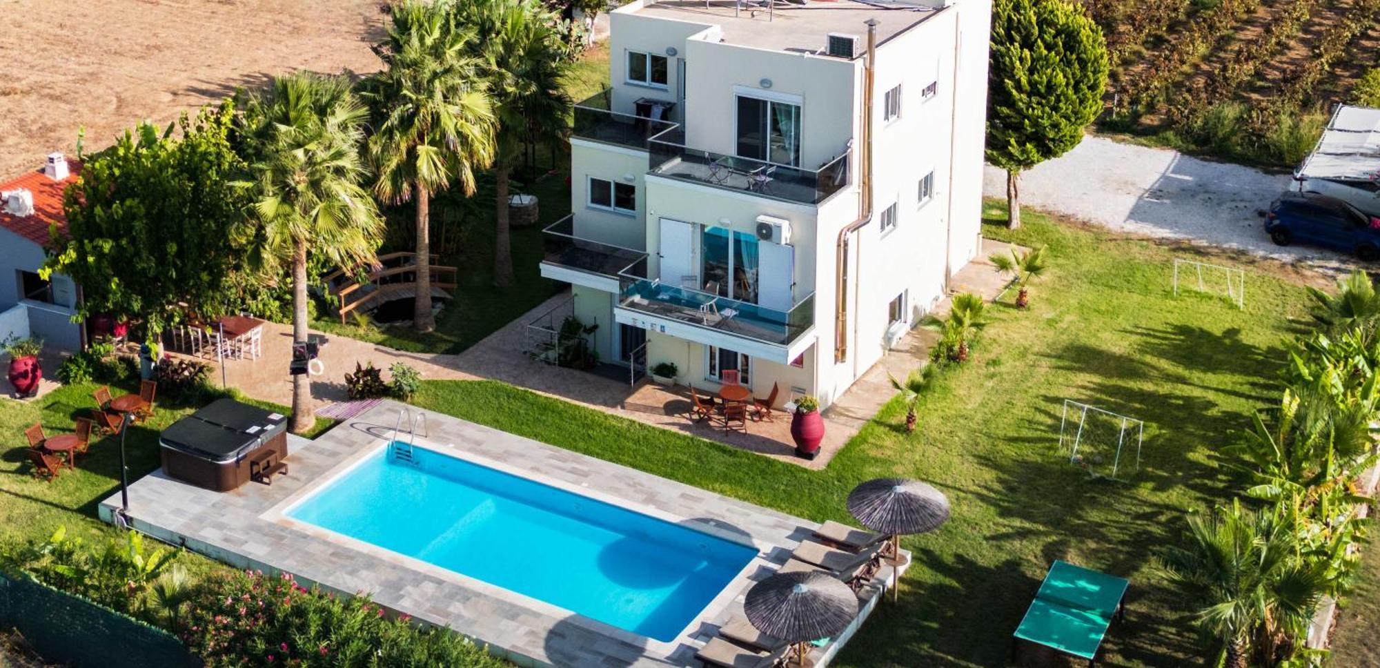 Martimi - 200m From Drapanias - Pool - Hot Tub - Sauna - Bbq