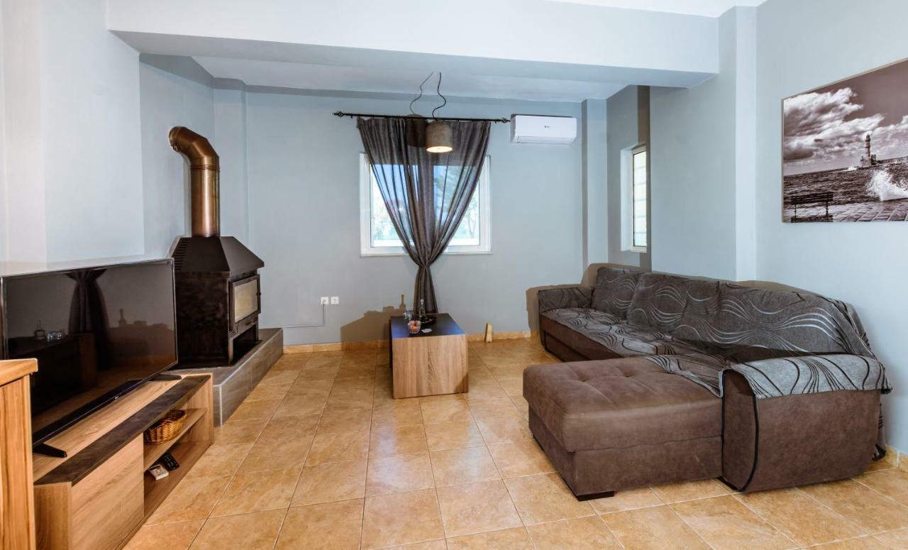 Martimi - 200m From Drapanias - Pool - Hot Tub - Sauna - Bbq